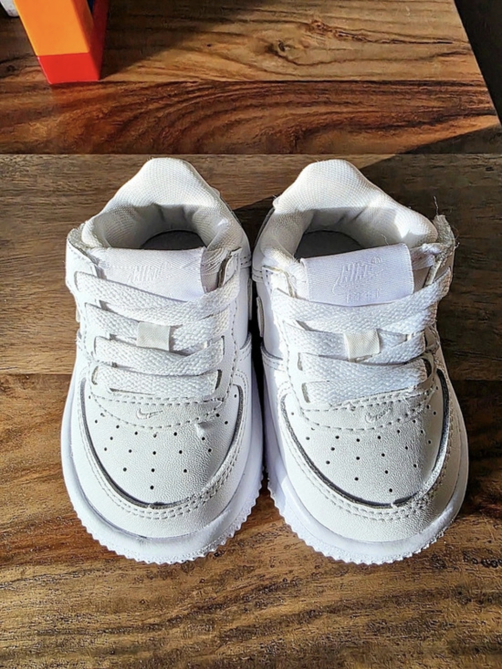 Nike Air Force 1 Sneakers White Boys US 2.5 Like New
